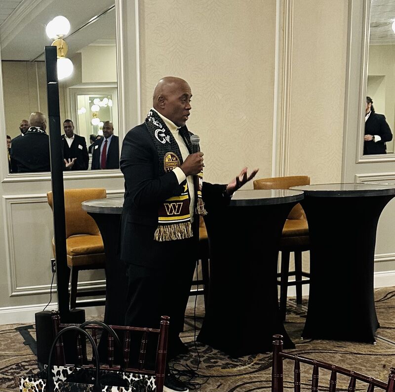 State of the Union Dinner Meeting photo 6